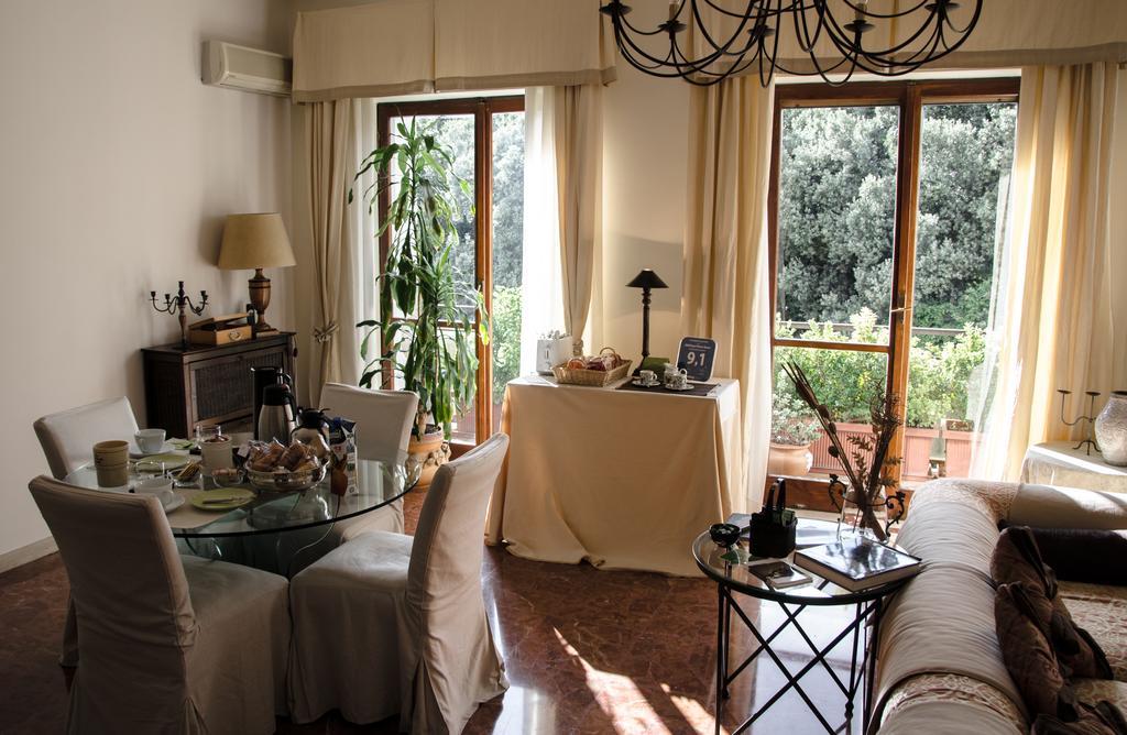 B&B Royal Palace Room Caserta Dış mekan fotoğraf